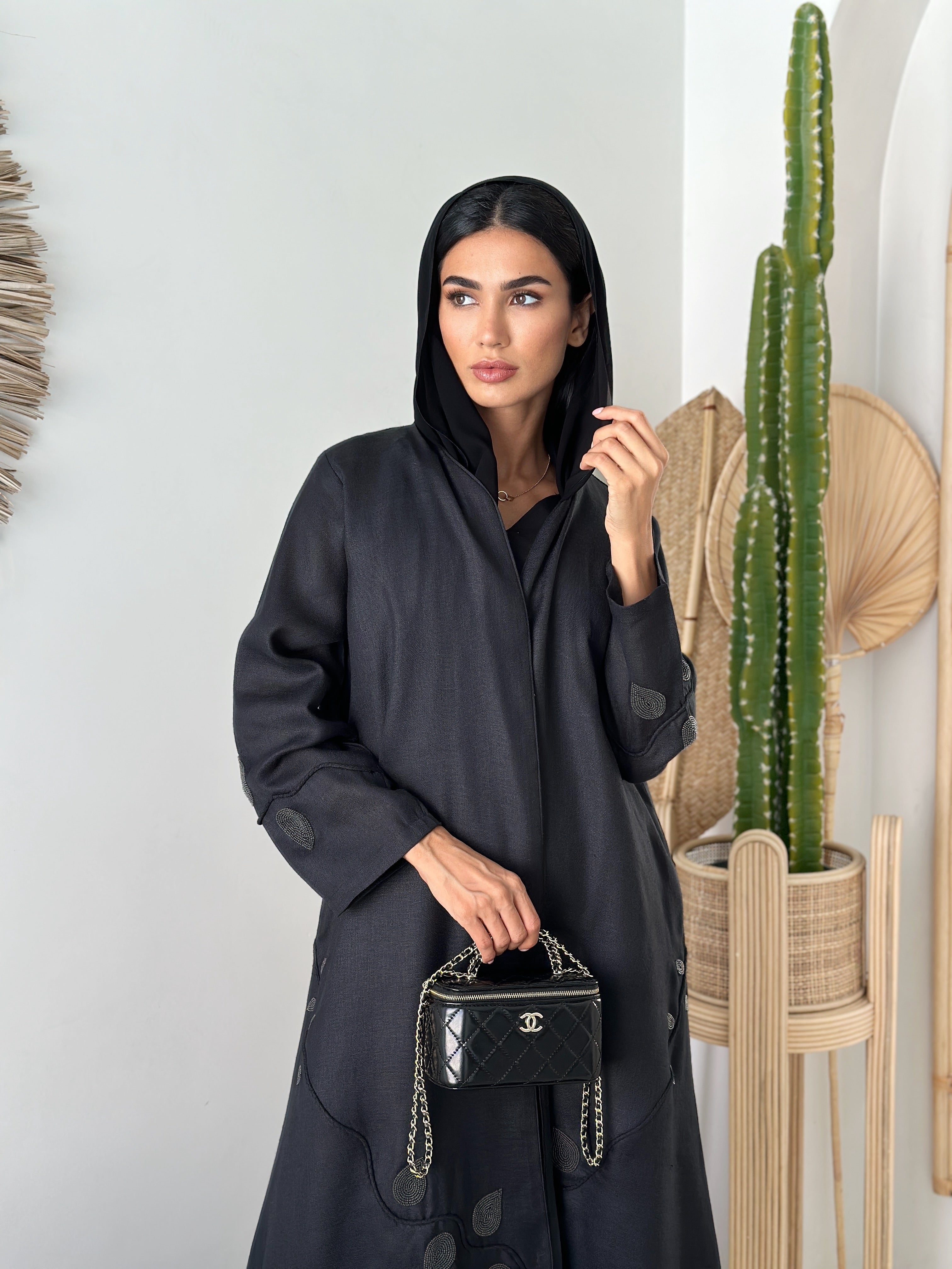 Leaf Appliqué Shimmer